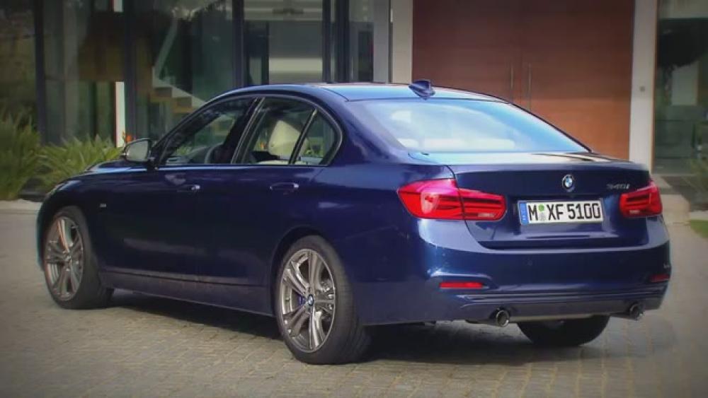 BMW Serie 3 2022: il restyling di berlina e station wagon